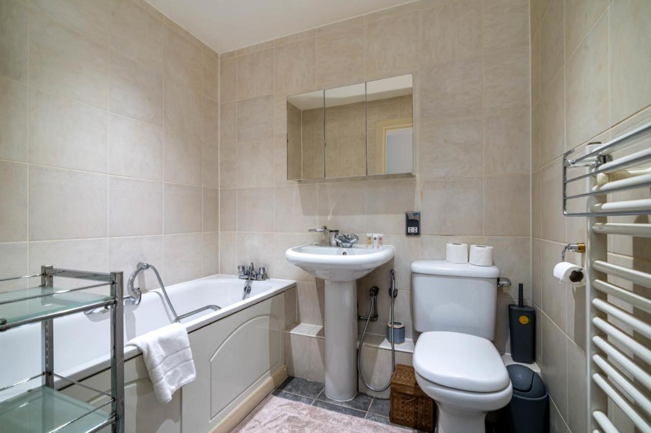 Guestready Superb Central Overlooking River Thames Лондон Экстерьер фото